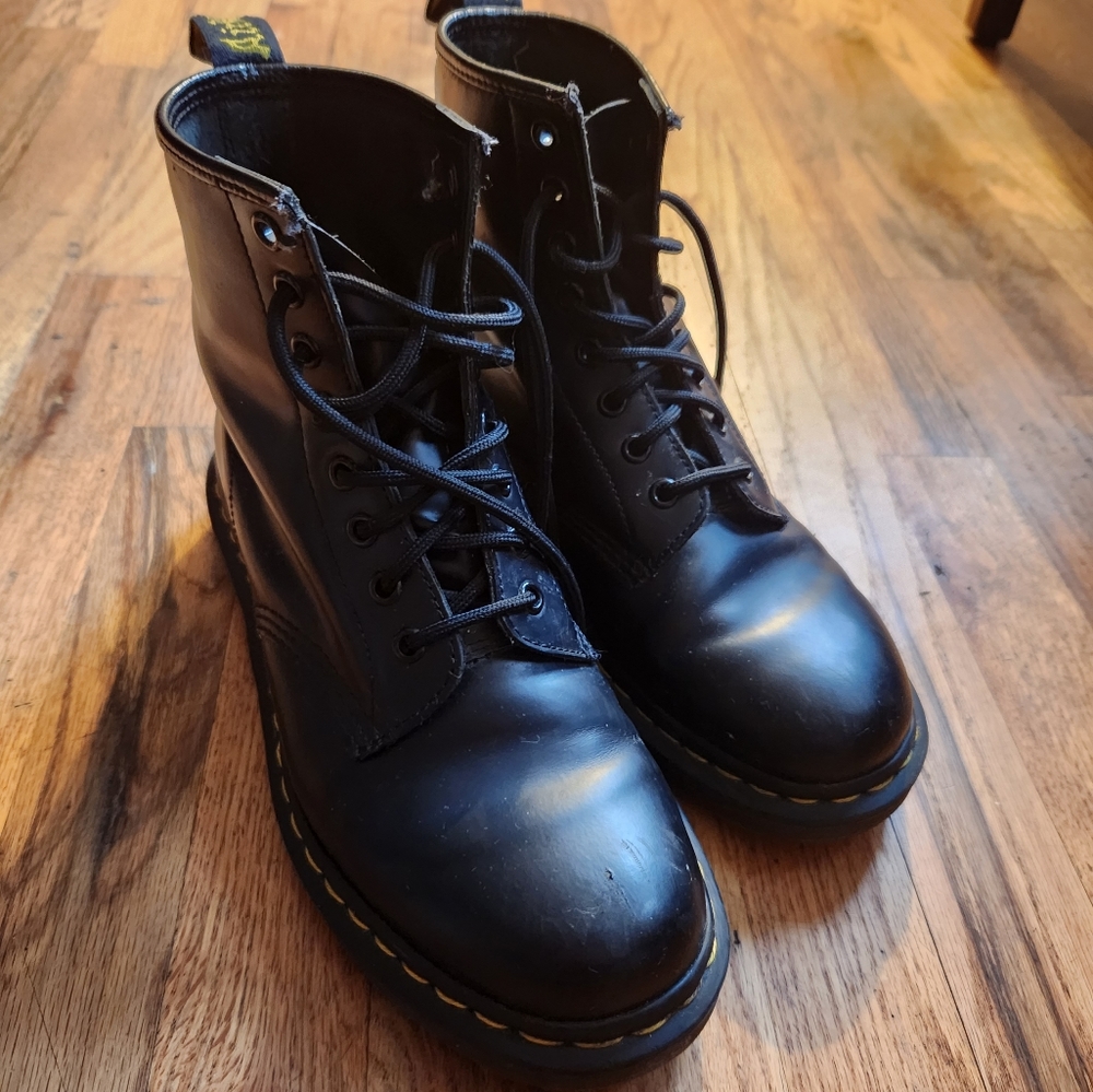 Dr. Martens